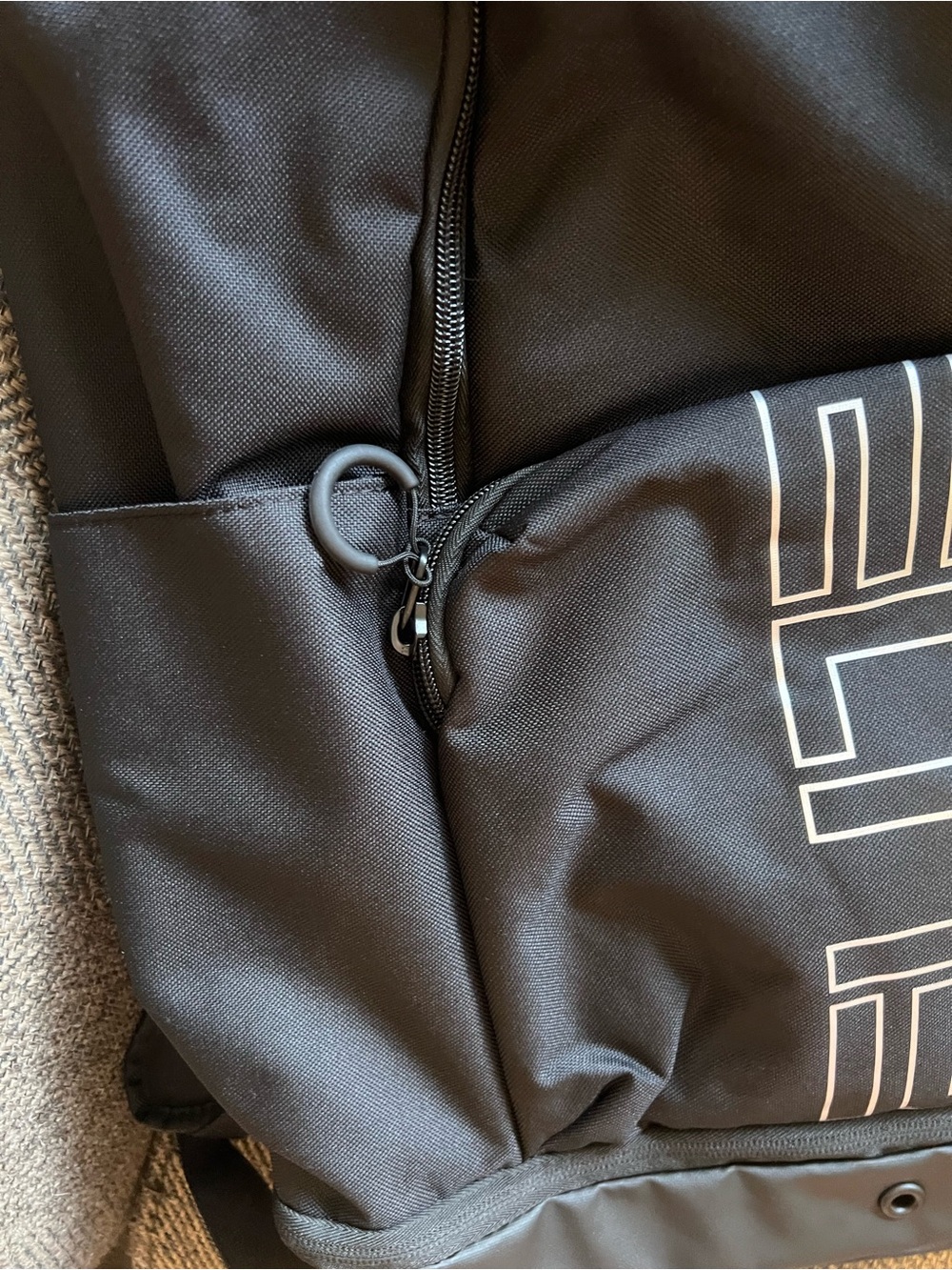 Nike Elite Black Athletic Backpack 32L no tag fell off - Picture 4 of 4